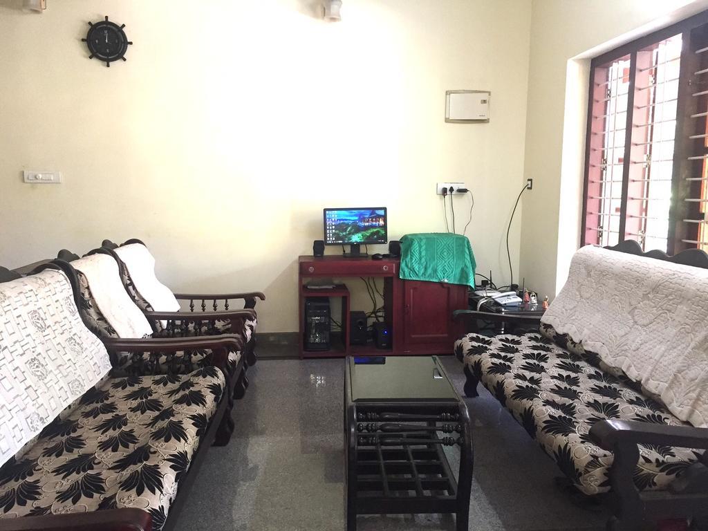 Alapatt Homestay Alappuzha Phòng bức ảnh
