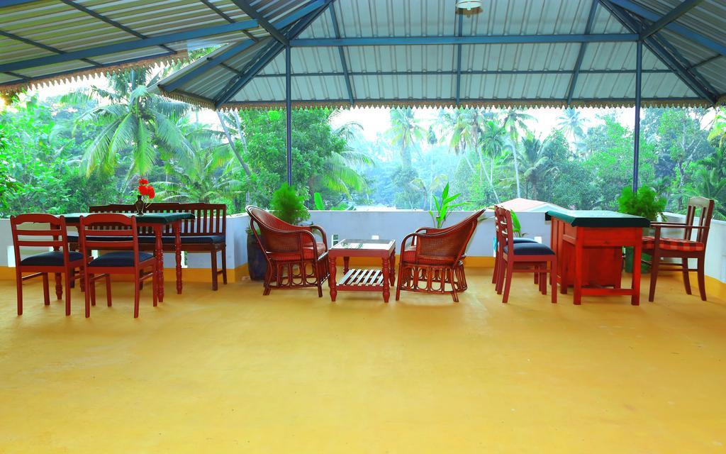 Alapatt Homestay Alappuzha Phòng bức ảnh
