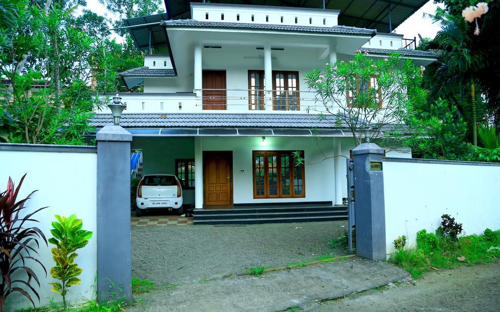 Alapatt Homestay Alappuzha Ngoại thất bức ảnh